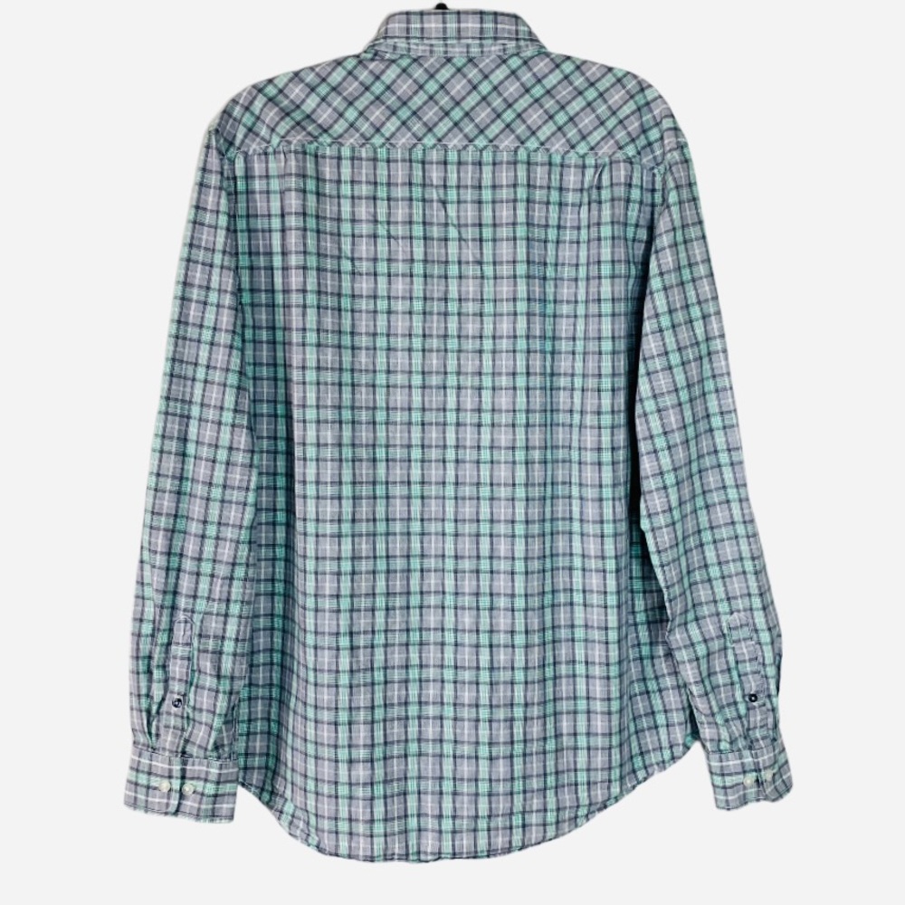 SOLD🎈Men’s Button Down XL Shirts Bundle Of 3 - Picture 3 of 15